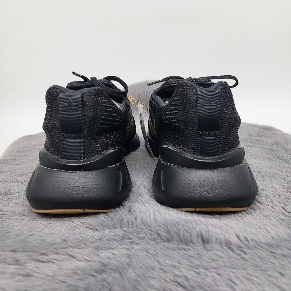 Adidas Swift Run 22 'Black Gum' Men's Running Shoes - Picture 5 of 7